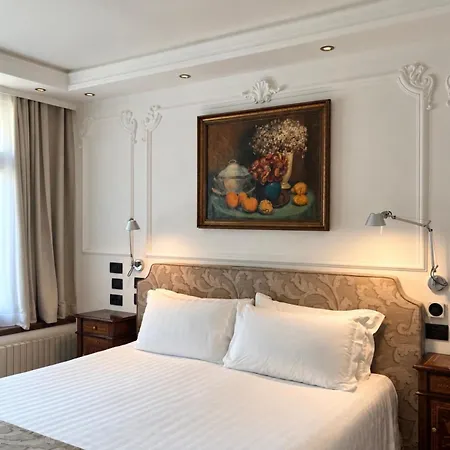 Relais I Due Roccoli Отель 4*