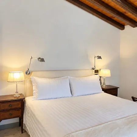Relais I Due Roccoli Отель 4*