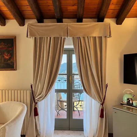 Отель Relais I Due Roccoli Исео