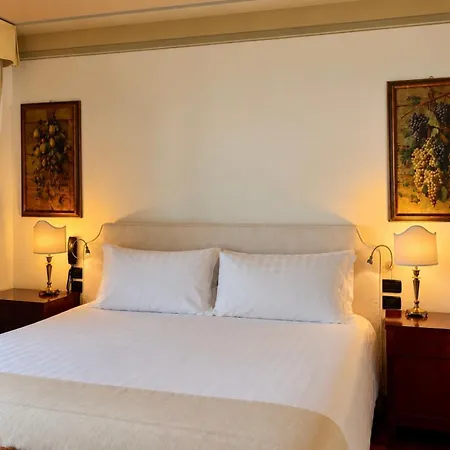 Relais I Due Roccoli Отель