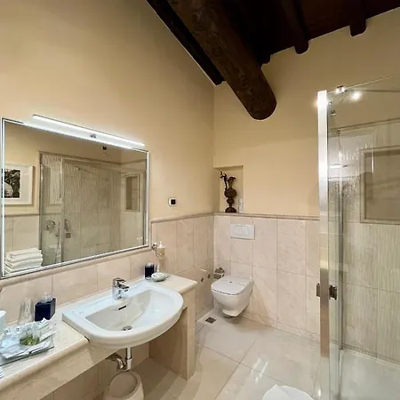 Relais I Due Roccoli Hotell Iseo
